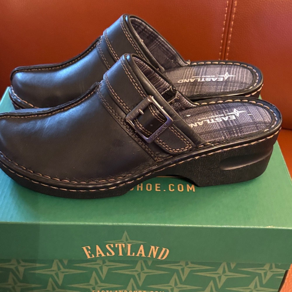 Eastland Black Leather Mules - Picture 3 of 6